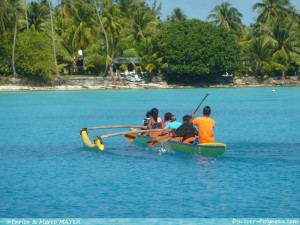 Catamaran in Fakarava - Tuamotu