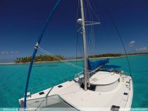 Catamaran in Fakarava - Tuamotu